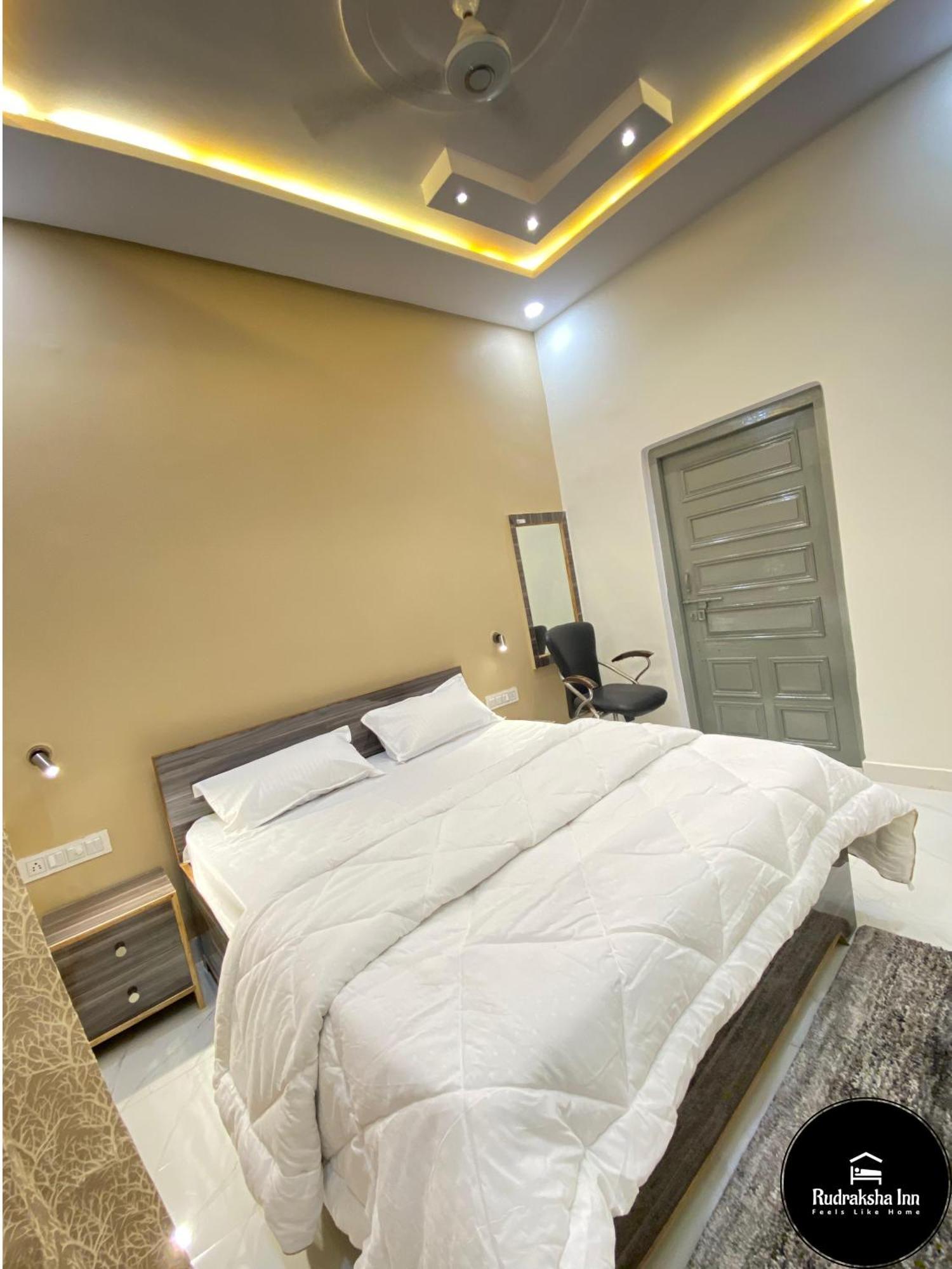 Rudraksha Inn - Varanasi, Varanasi